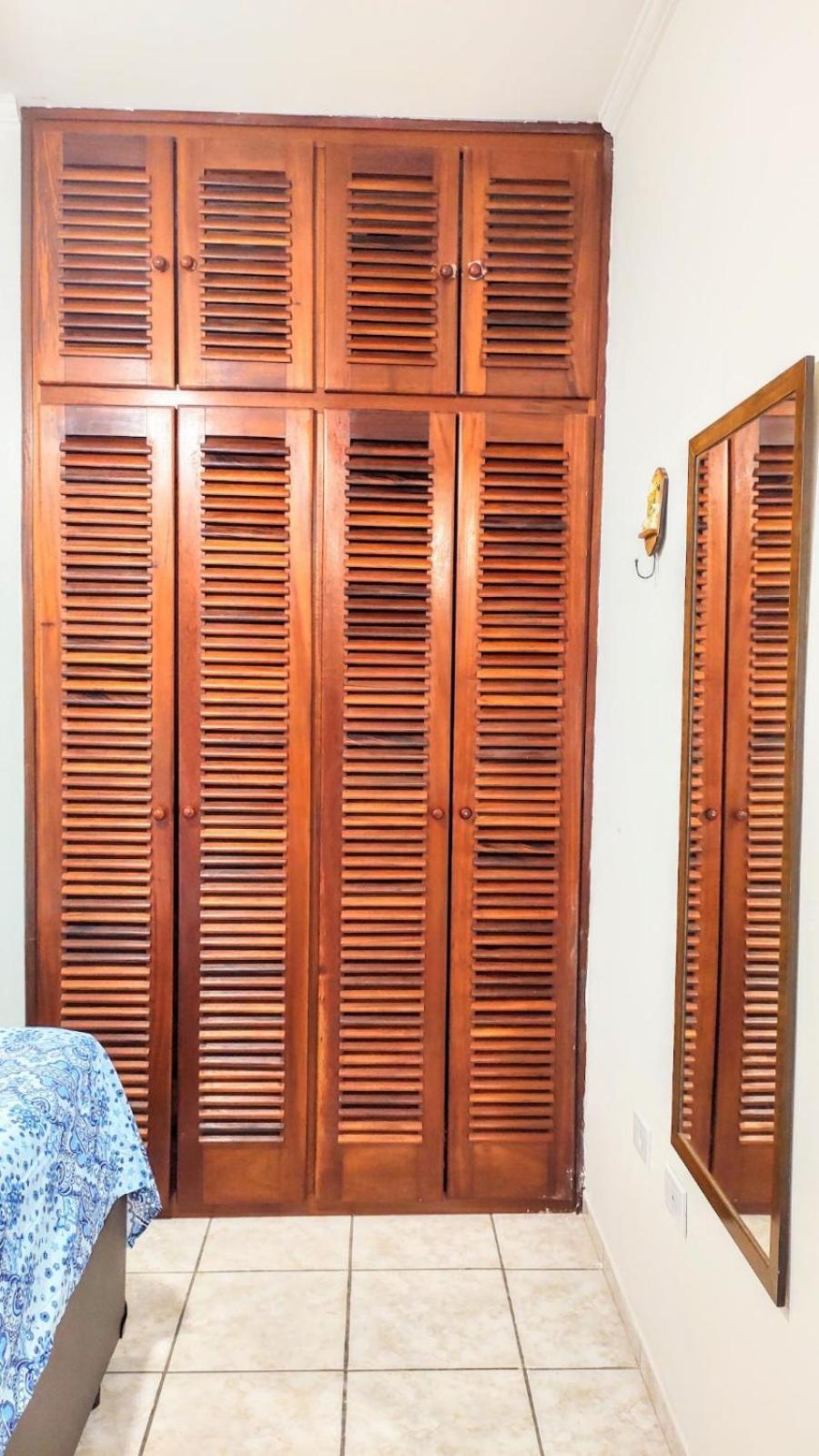 Apartamento - Grande - 220m Da *